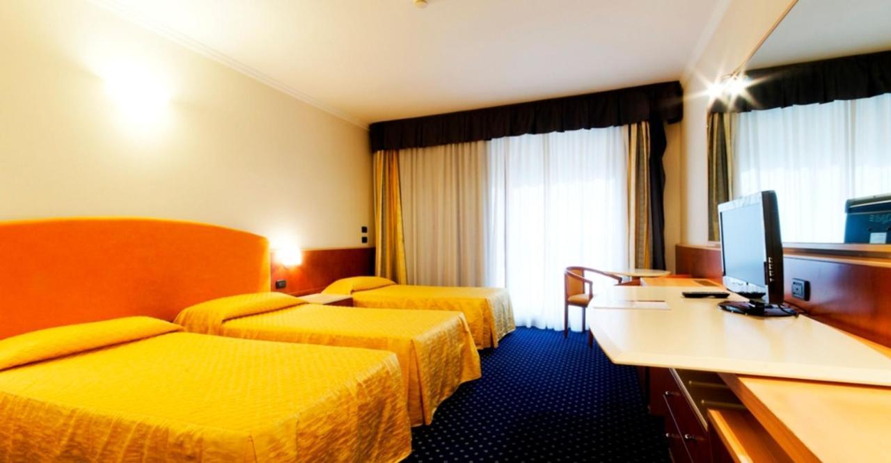 Eurocongressi Hotel Cavaion Veronese Esterno foto