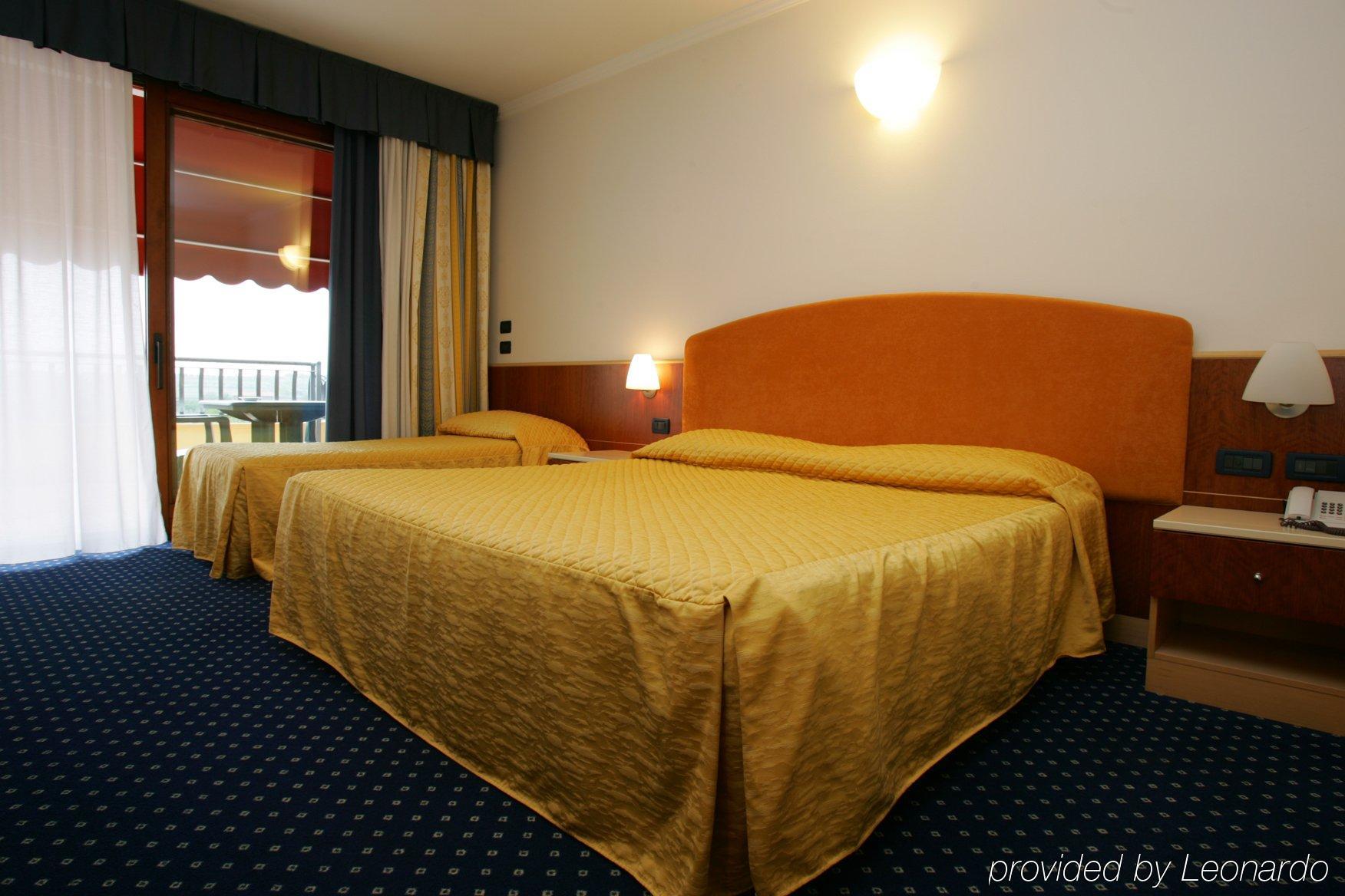 Eurocongressi Hotel Cavaion Veronese Esterno foto